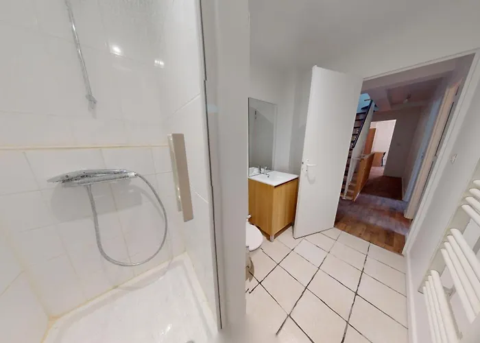 Апартаменты Immeuble Coty Jacuzzi Et *